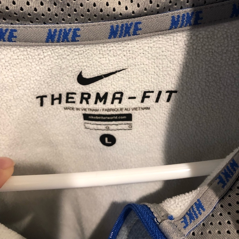 Men’s Nike Therma-Fit size large - Picture 2 of 3